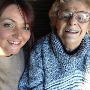 Meet your Posher, Claire